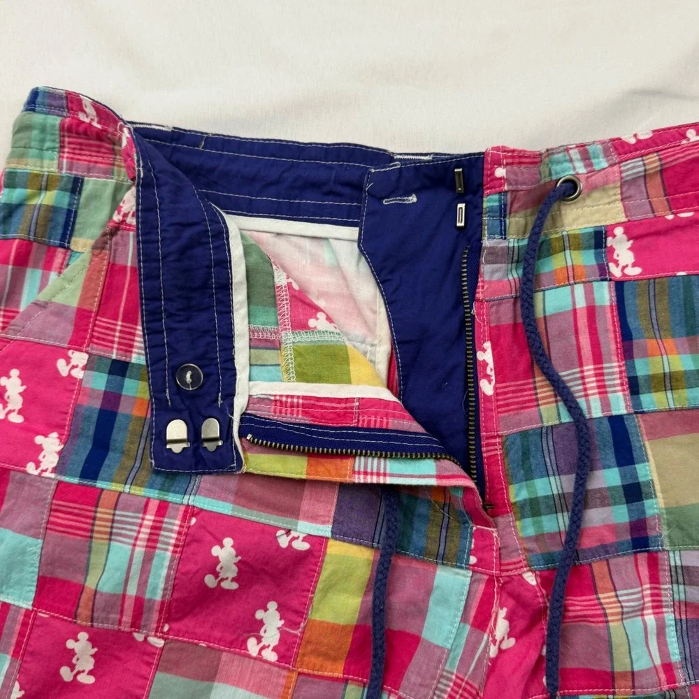 Disney Parks Plaid Patchwork Shorts Womens XL Pink Mickey Mouse Madras K490-3728